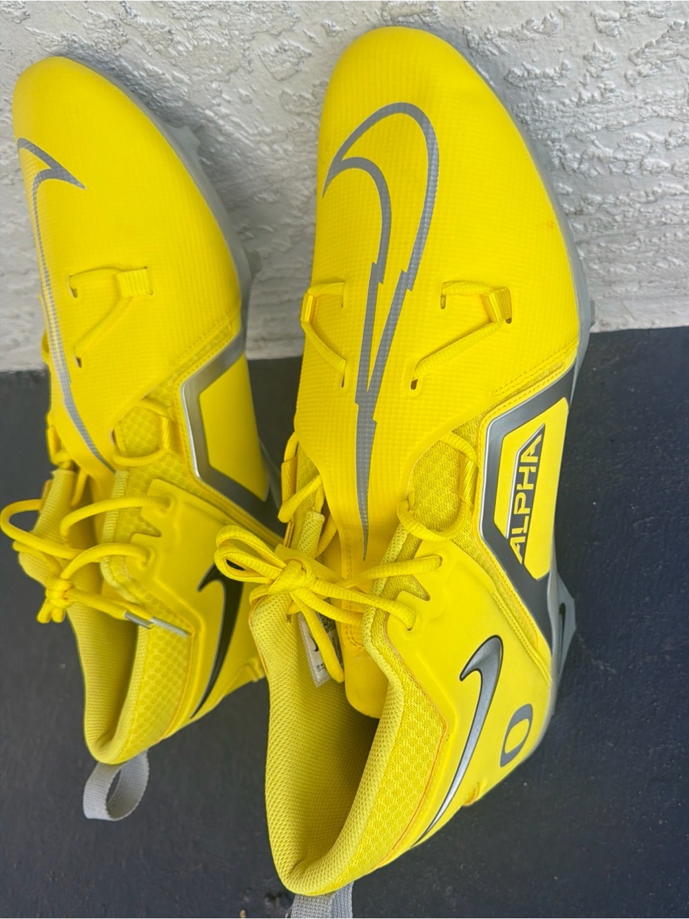 Nike Kids Yellow Soccer/Football Cleats